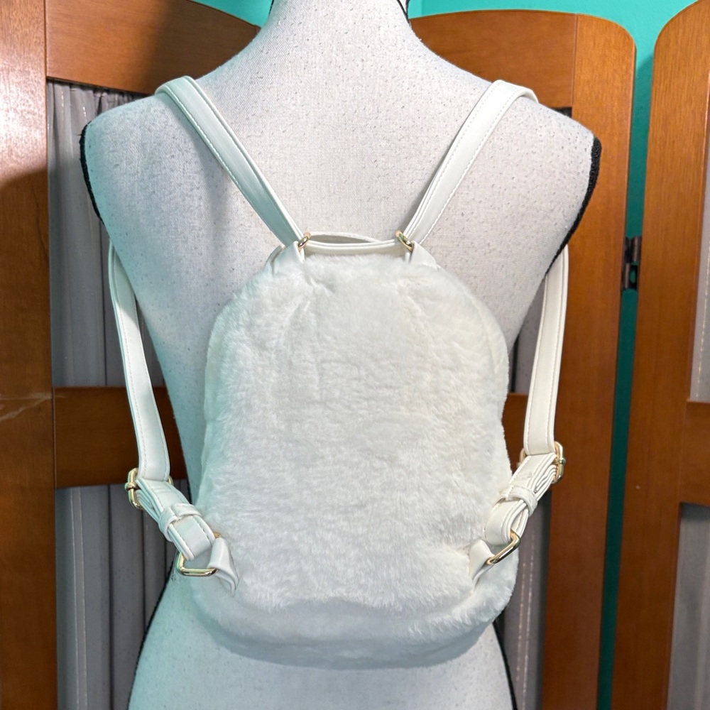 Betsey Johnson White Furry dog Backpack - Picture 6 of 13